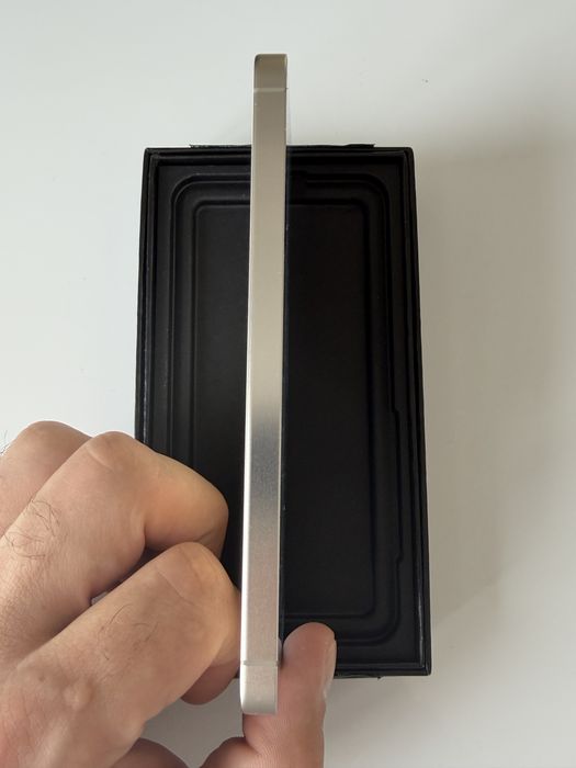 Samsung S24 l 8GB RAM | 256GB - в отлично състояние