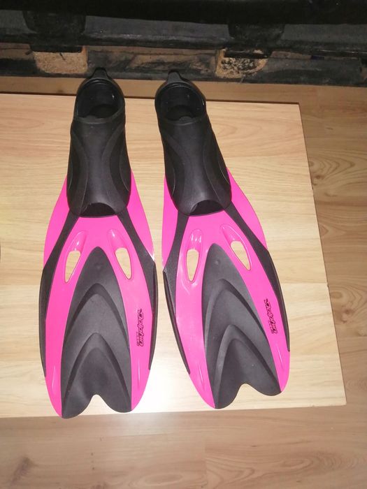 Маска за гмуркане и плавници