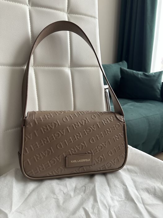 Кафява чанта Karl
