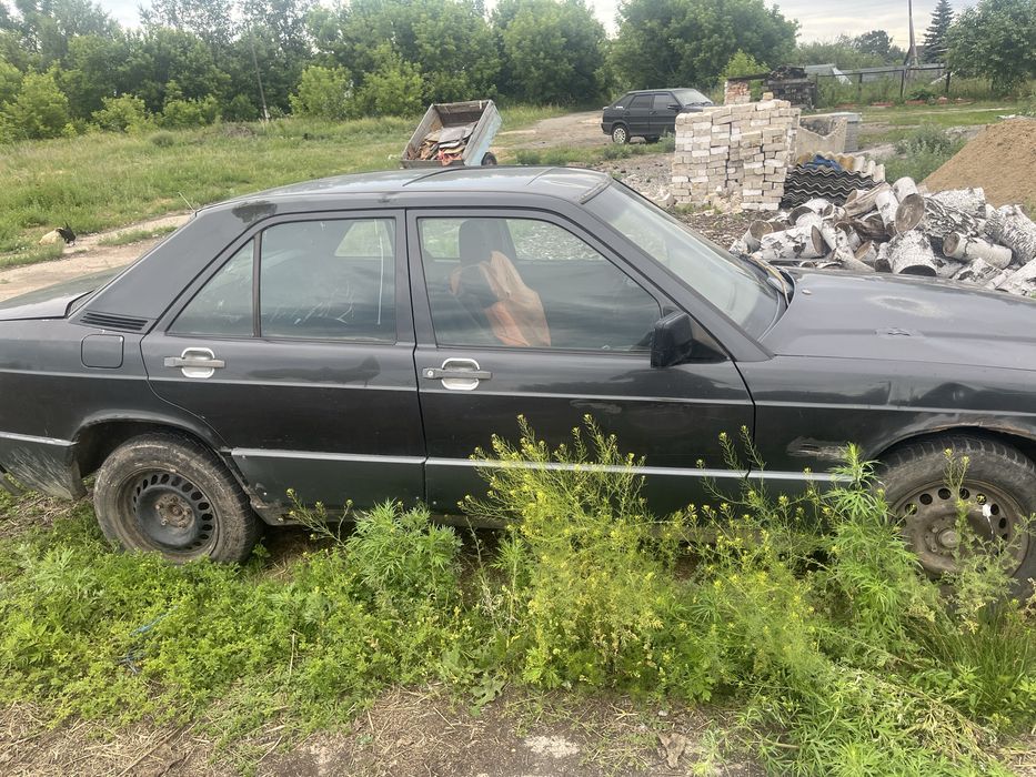 Мерседес бенз 190