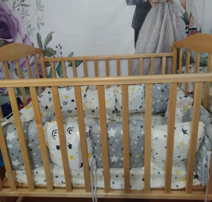 Продаётся детская кроватка