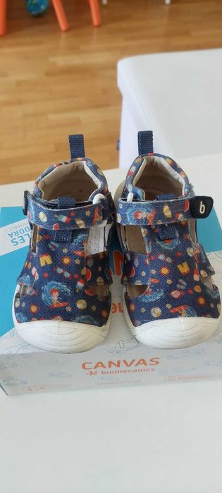 Сандали biomecanics 20 размер