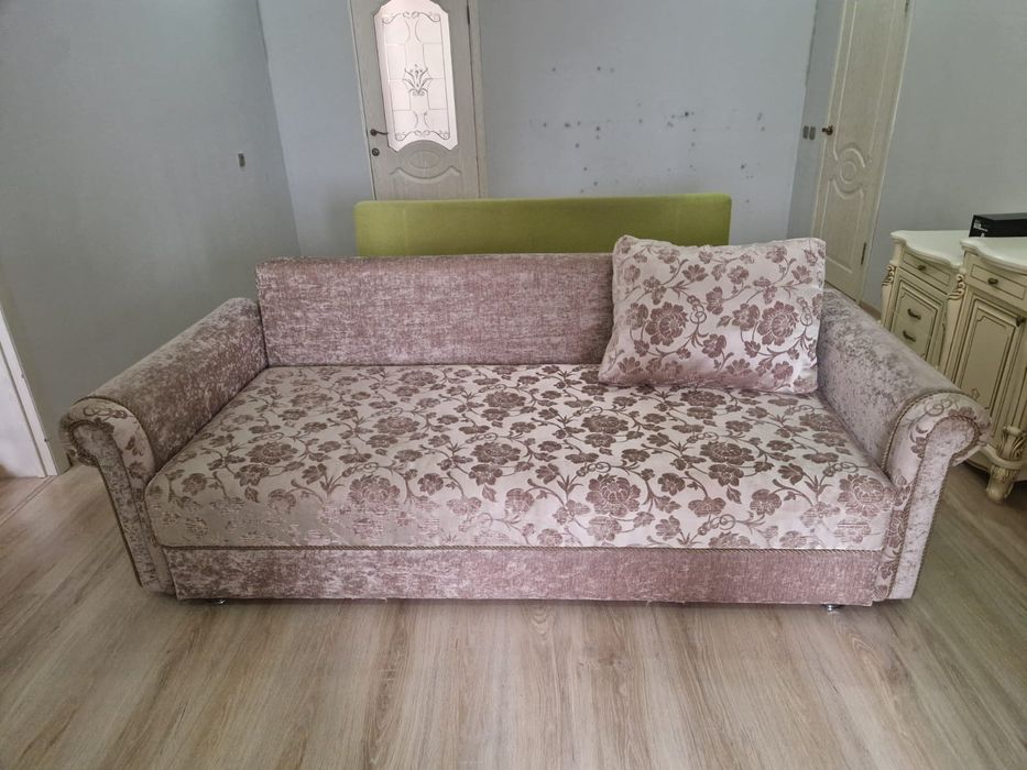 Диван раскладной, б/у