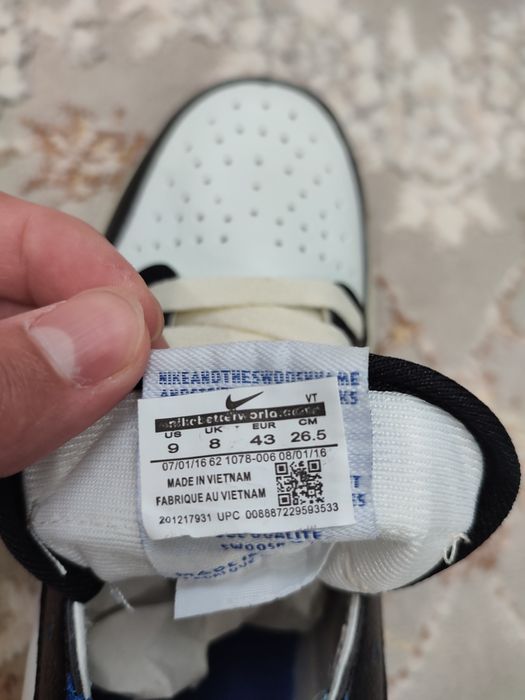 Кросовки Найк 26.5 см