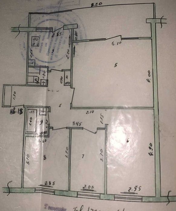Tinchli metro Yonida 4/3/4 85 kv Remont orta holatda