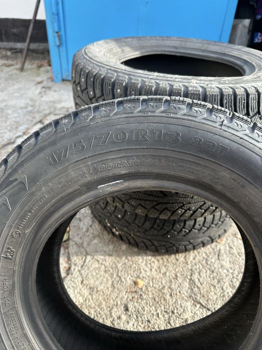 Продам зимнию резину 13 размер