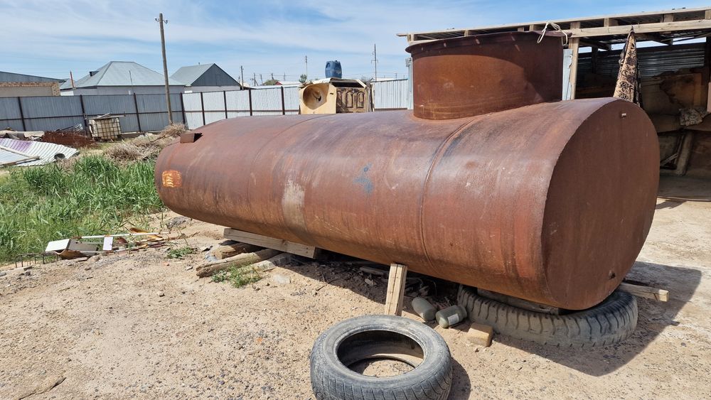 Ёмкость 6. Куб металлический