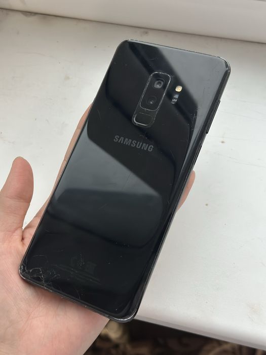 samsung s9+ телефон