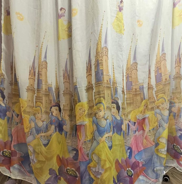 Перде на принцеси