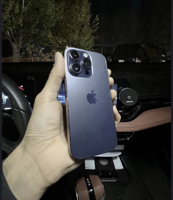 Iphone 14 pro в хорошем состояний