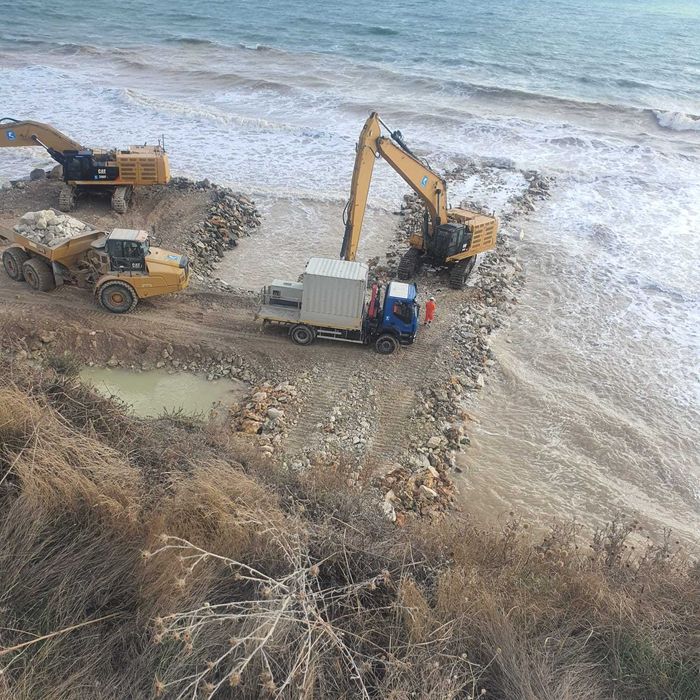 2 Loturi de teren 2 Mai posibilitate Rate