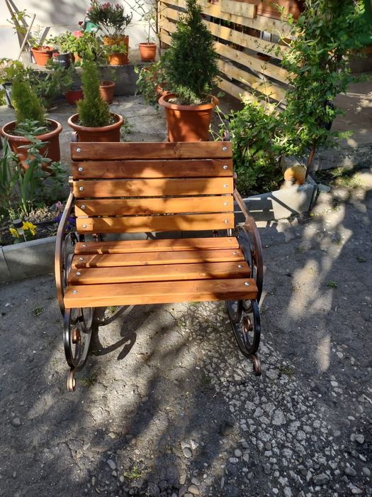 Balansoar  fier forjat cu lemn masiv