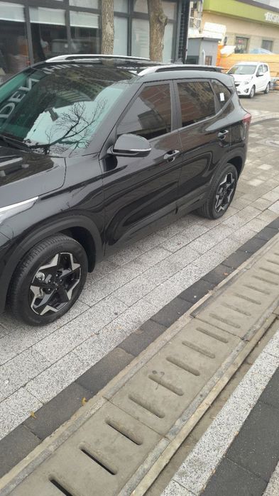 Продам машину KIA