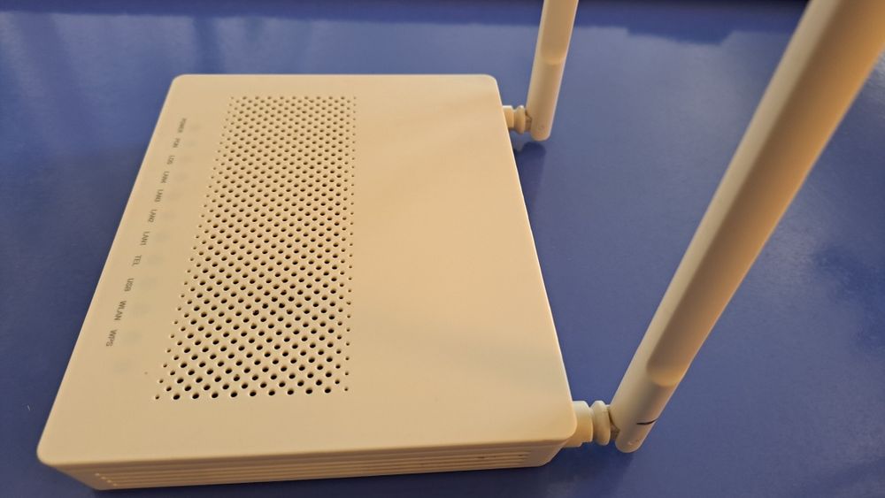 МОДЕМ GPON HG8546M wifi uzonline Жпон HG8546M (Роутер)Huawei ДЛЯ ИНТЕР