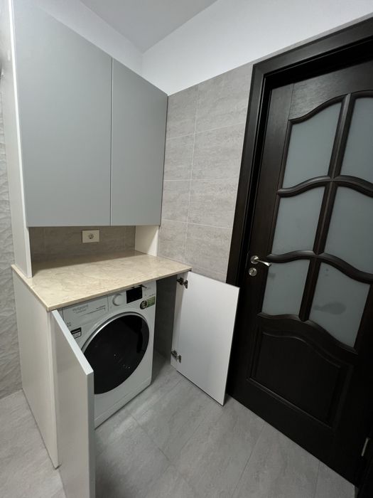 Dulap baie alb cu usi din mdf