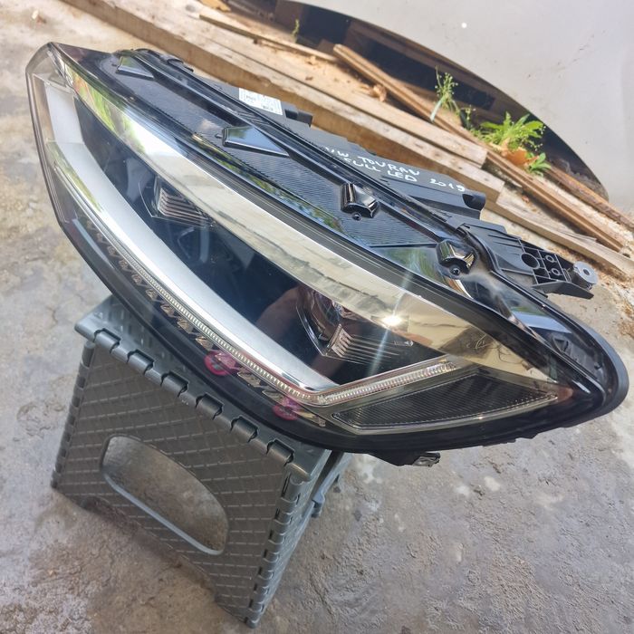 VW Touran full led 2019 ляв фар