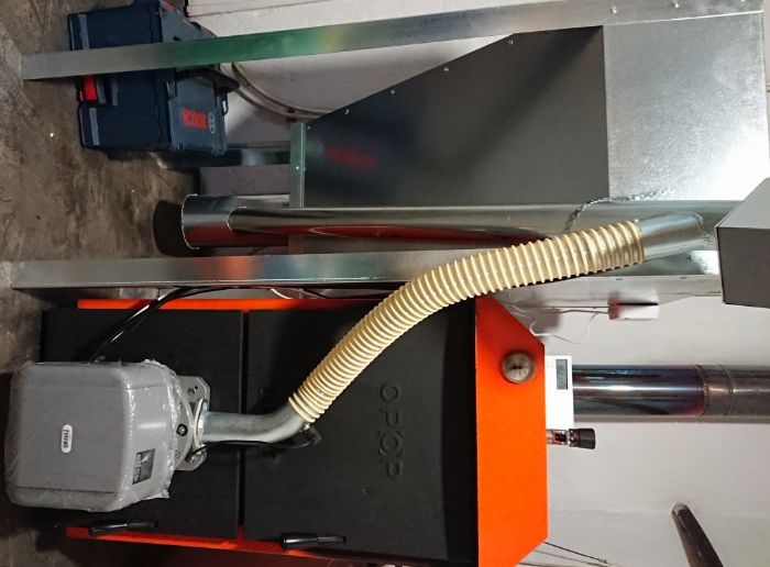 Пелетна горелка Фероли Ferroli SUN P7N с бункер и безжичен термостат