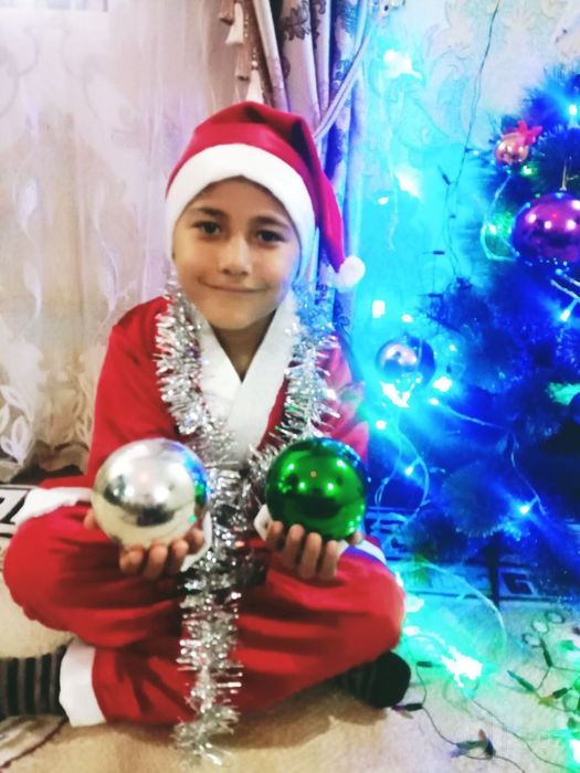 Bolalar uchun prokat kiyimlar sotiladi