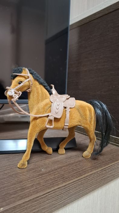 Лошади 3шт. Цена за всё.