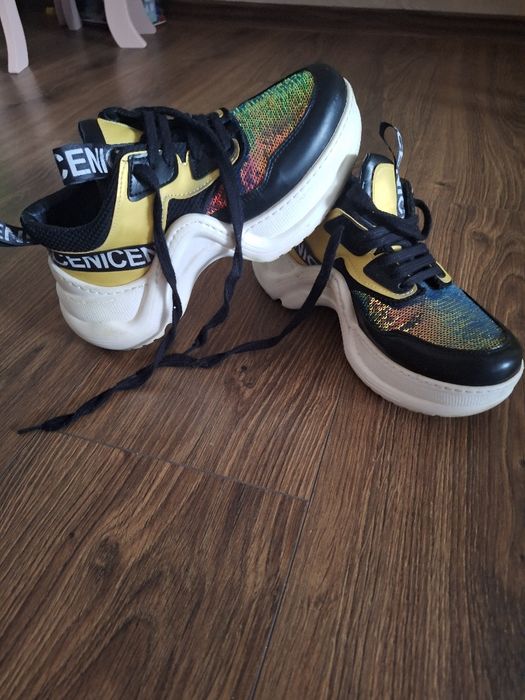 Sneakers,mărimea 36,Grixx