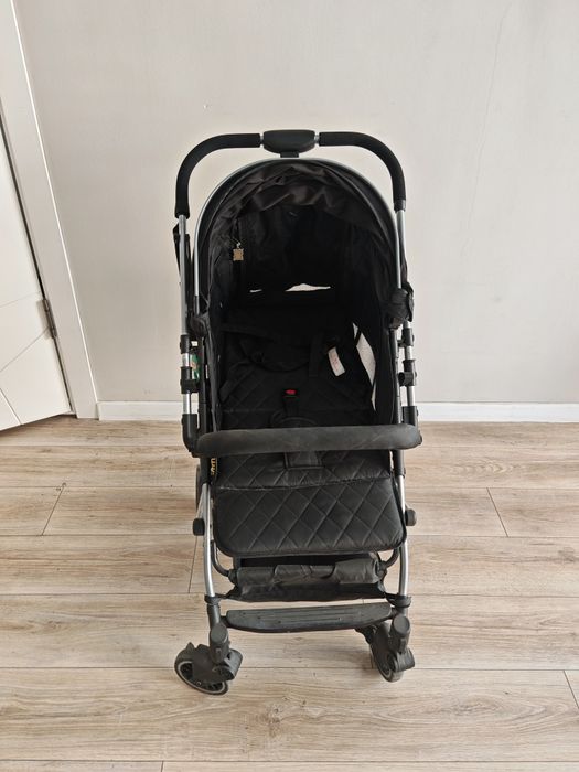 Продам детскую каляску бу