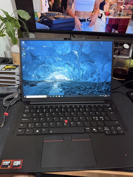 Lenovo E14 gen 7 16gb ddr5 512ssd