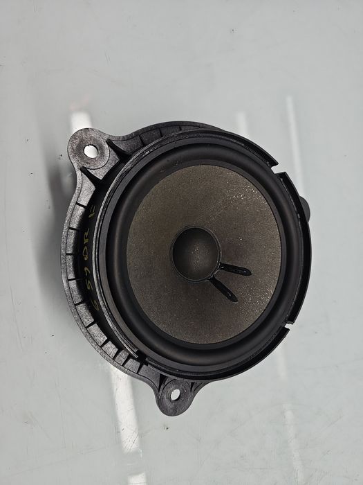 Boxa dreapta fata Dacia Duster 2 [Fabr 2017-2023] 281569368R