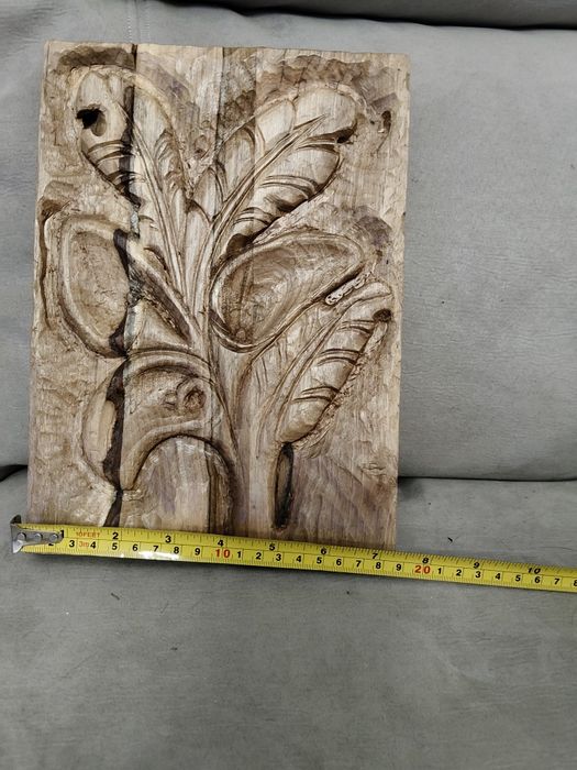 Пано дърворезба Кала