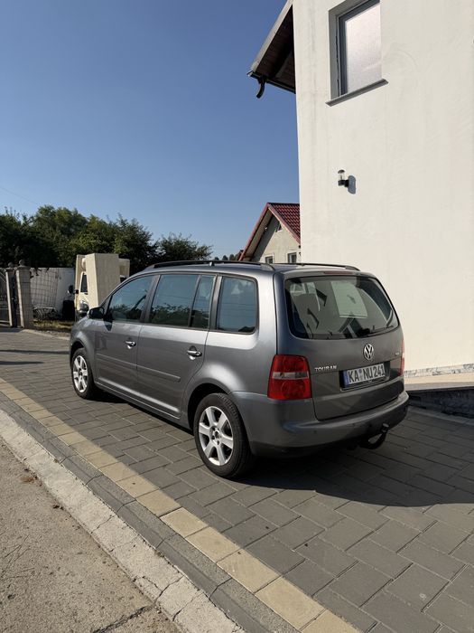 VOLKSWAGEN Touran 2006 — imagine 4