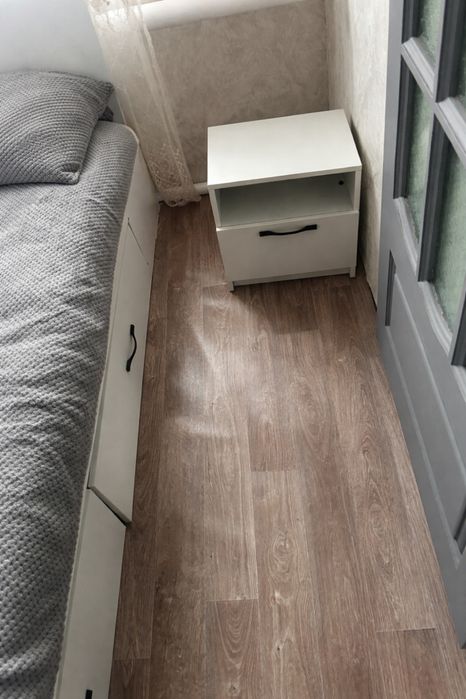 Продам двухспальную кровать с матрасом