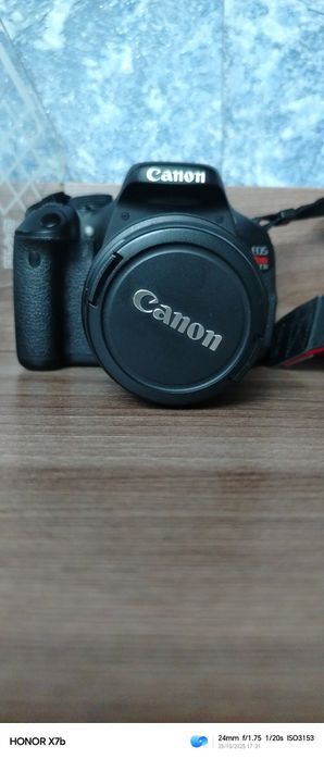 Продаю Canon 600D