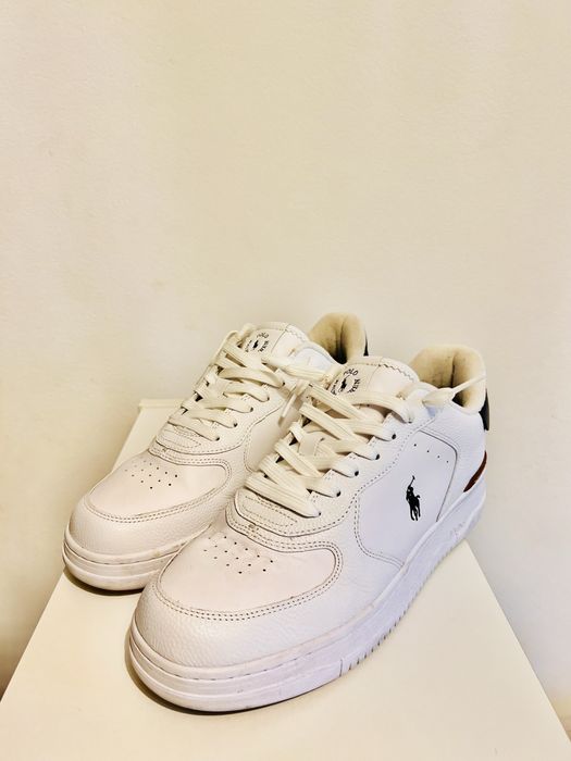Vand incaltaminte aproape noua Polo Ralph Lauren ( Master Court) masura 43