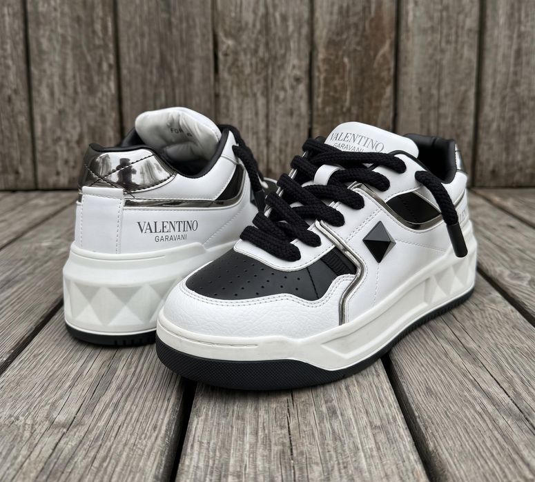 Adidasi Valentino Garavani One Stud - Full Box