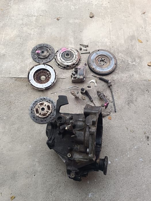 Продам коробку гольф 3