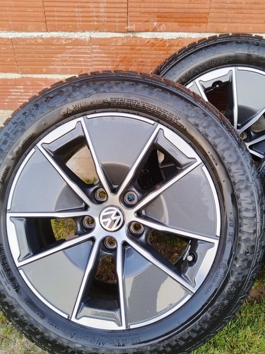 Гуми с джанти R16