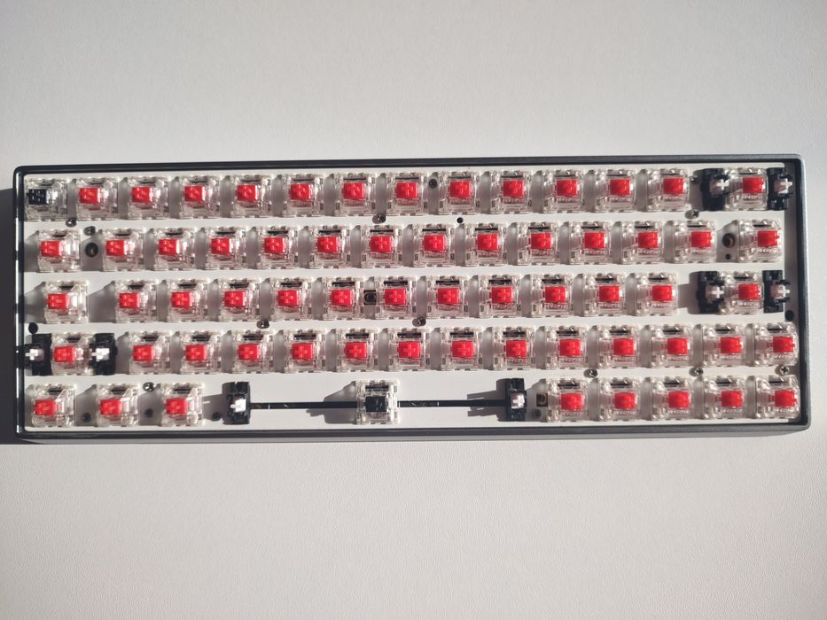 Tastatura mecanica bază aluminiu