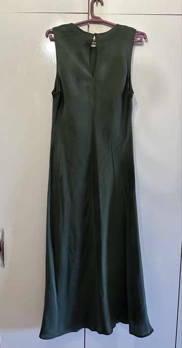 Платья Манго новая