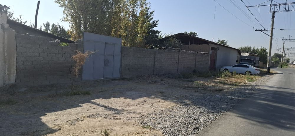 Yer! Sotiladi nazarbek stansiya kochasi uy,biznes,uchun zor joy