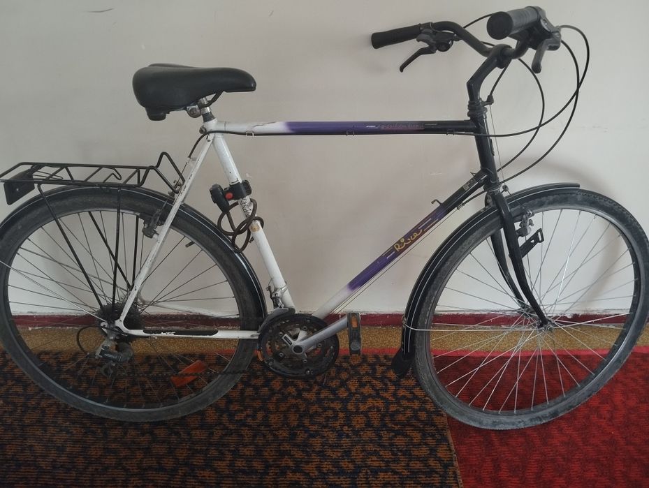 Germaniskiy velik Sotiladi holati yaxshi narxini kelishamiz