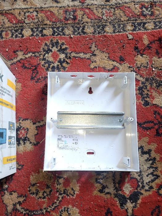 Продам ящик для счетчика