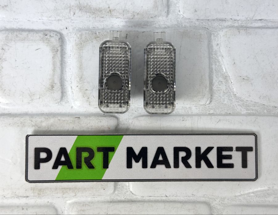 Подсветки за врата AUDI A3 A4 A5 A6 A7 Q3 Q5 Q7 Q8 4G0052134D 4G0052135D