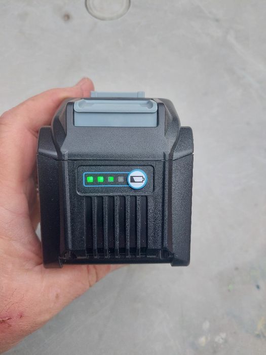 Baterie makita 12A!!!