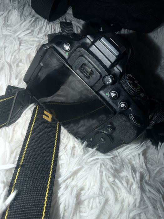 продам фотоаппарат D5300