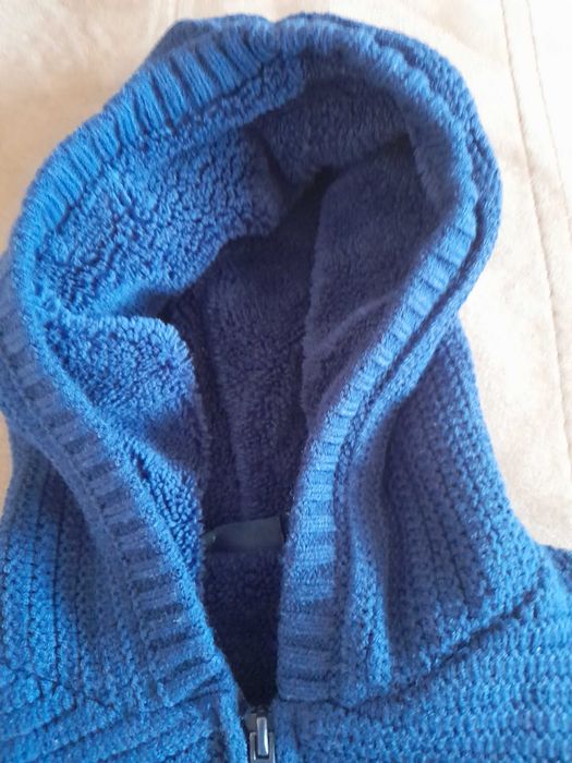 Детска жилетка за  5-6 години