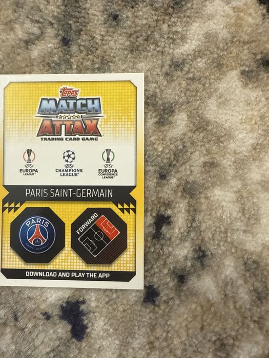 Vand cartonas semnat de mbappe