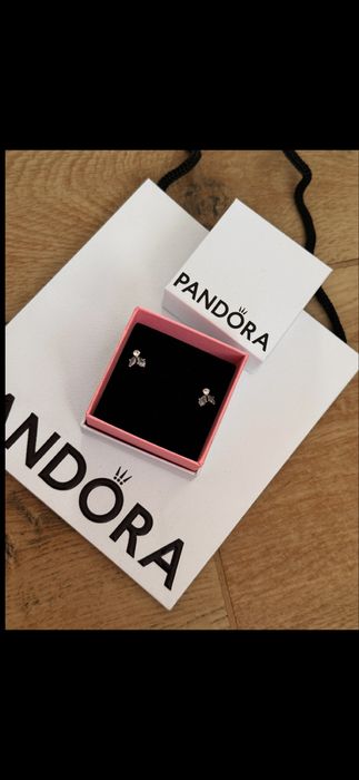 Pandora обеци Пандора