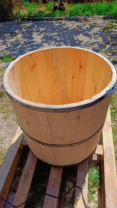 Декоративни Кофи за Кладенеци/Кашпи за Цветя