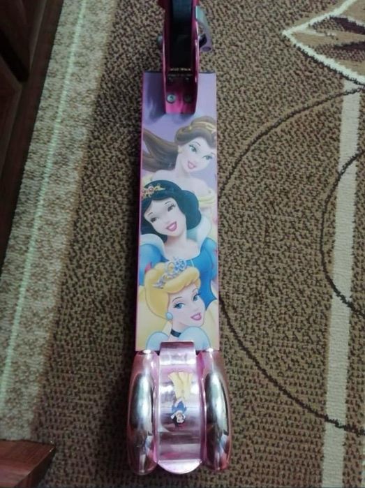 Самокат 3-х колесный