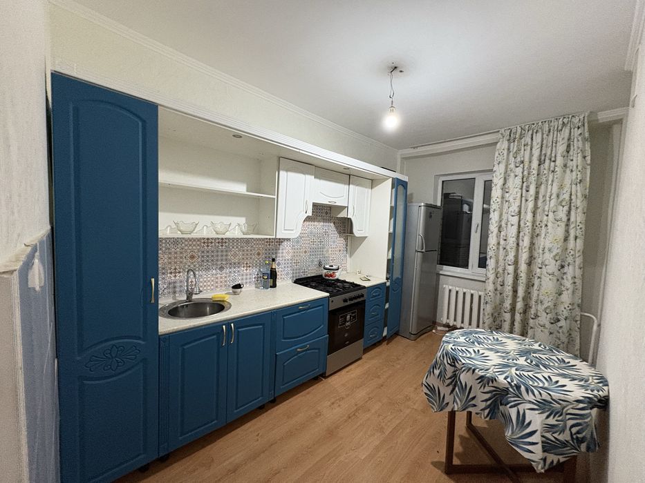 Сдам 2х комн квартиру