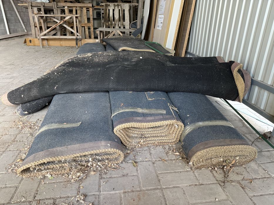 В продаже ковры джутовые